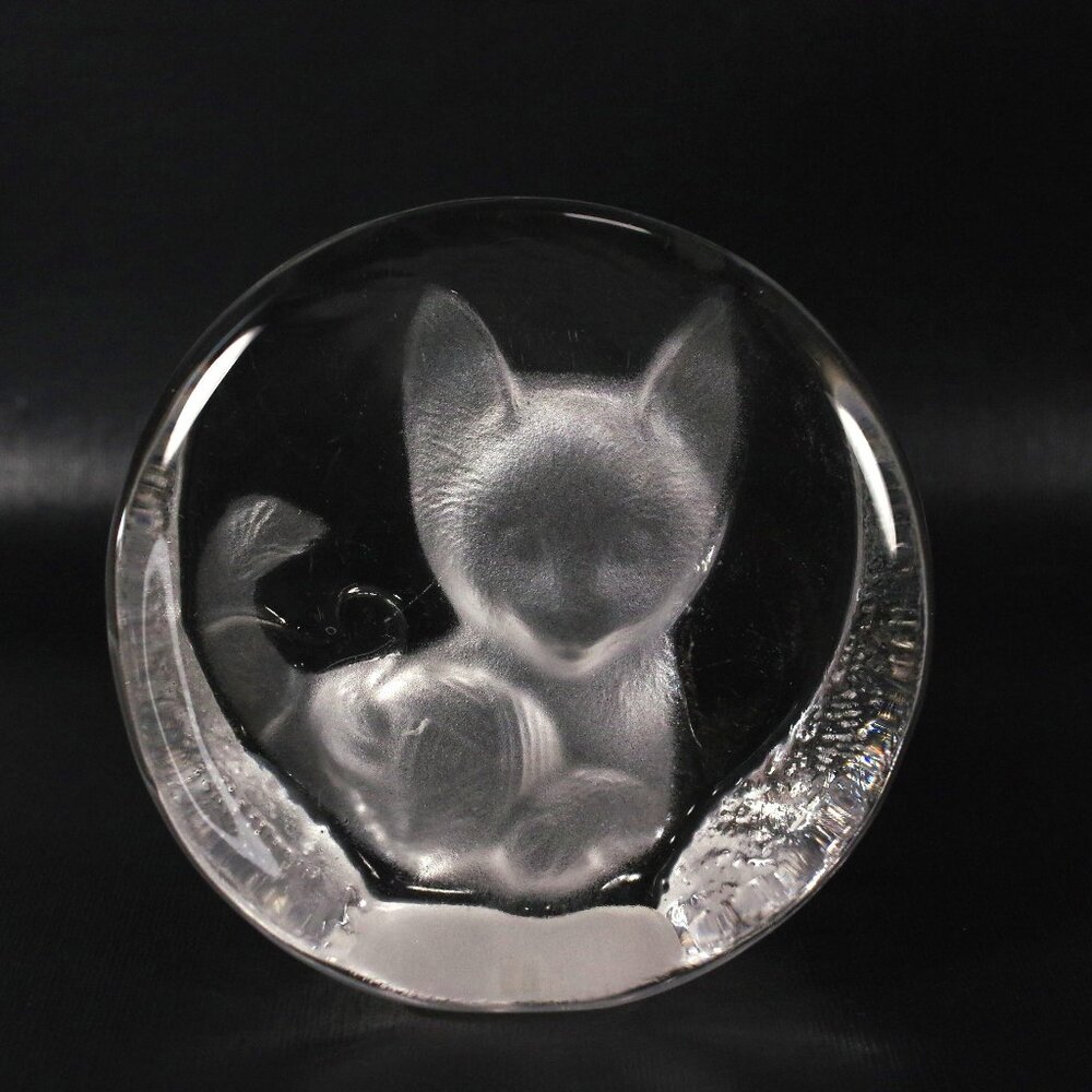 Vintage 24% Lead Crystal Cat Paperweight Cristal Zajecar Kitten with Yarn